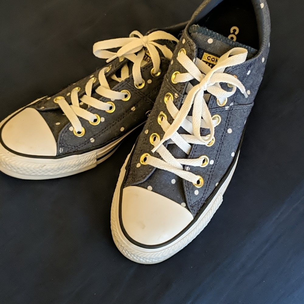 Converse polka dot sneakers